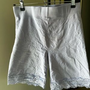 Light purple biker shorts